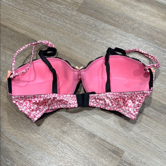 Victoria's Secret Pink and Black Plunge Bra Push Up - Picture 3 of 9
